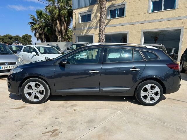 RENAULT MEGANE ESTATE LIMITED 1.5 DCI AUTO SPANISH LHD IN SPAIN 92K SUPERB 2011